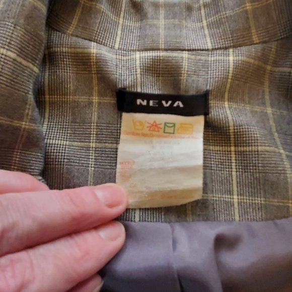 Neva Womens pantsuit size 9 - 34" Long inseam - Picture 4 of 13